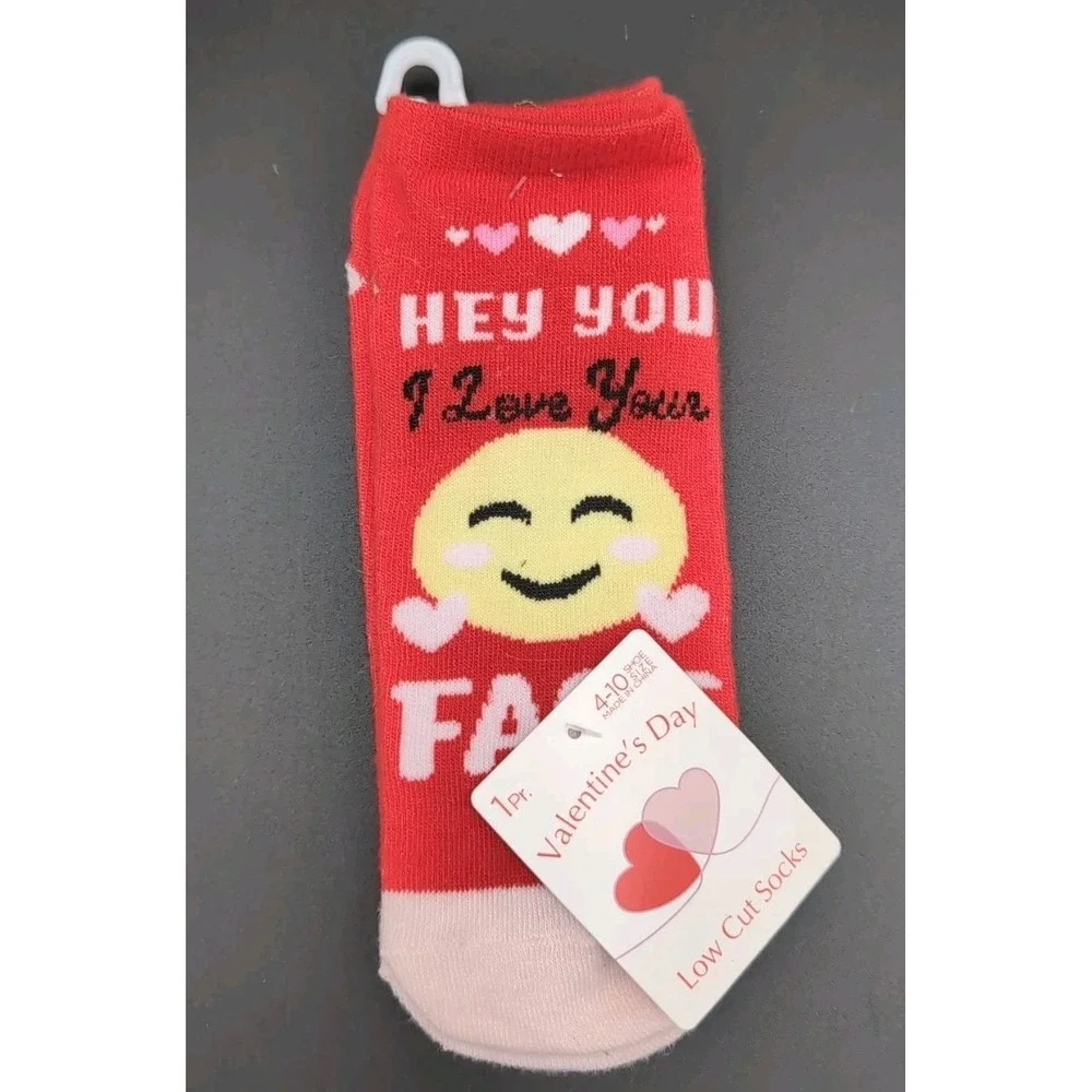 Valentine's Day Microvelour Low Cut Socks Size 4-10